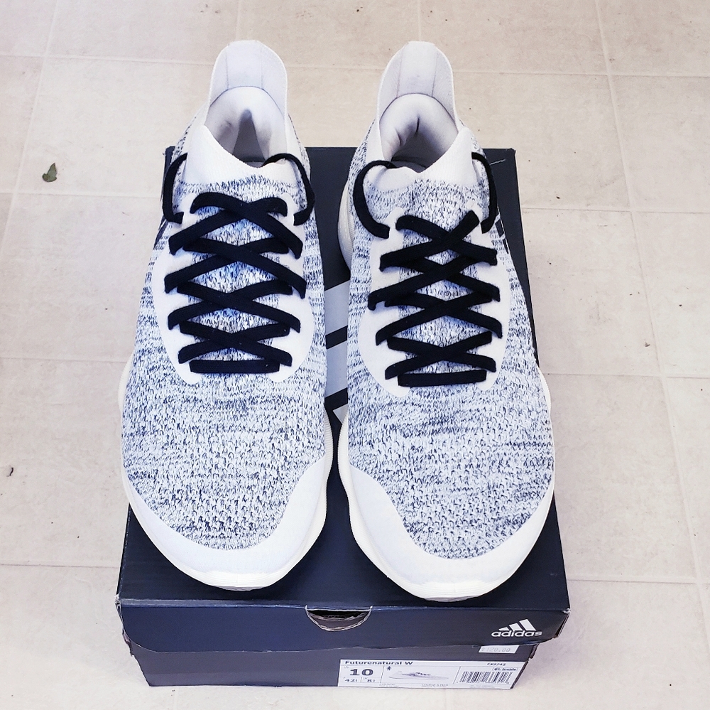 10 Nike "Futurenatural" cross trainer/running sneakers